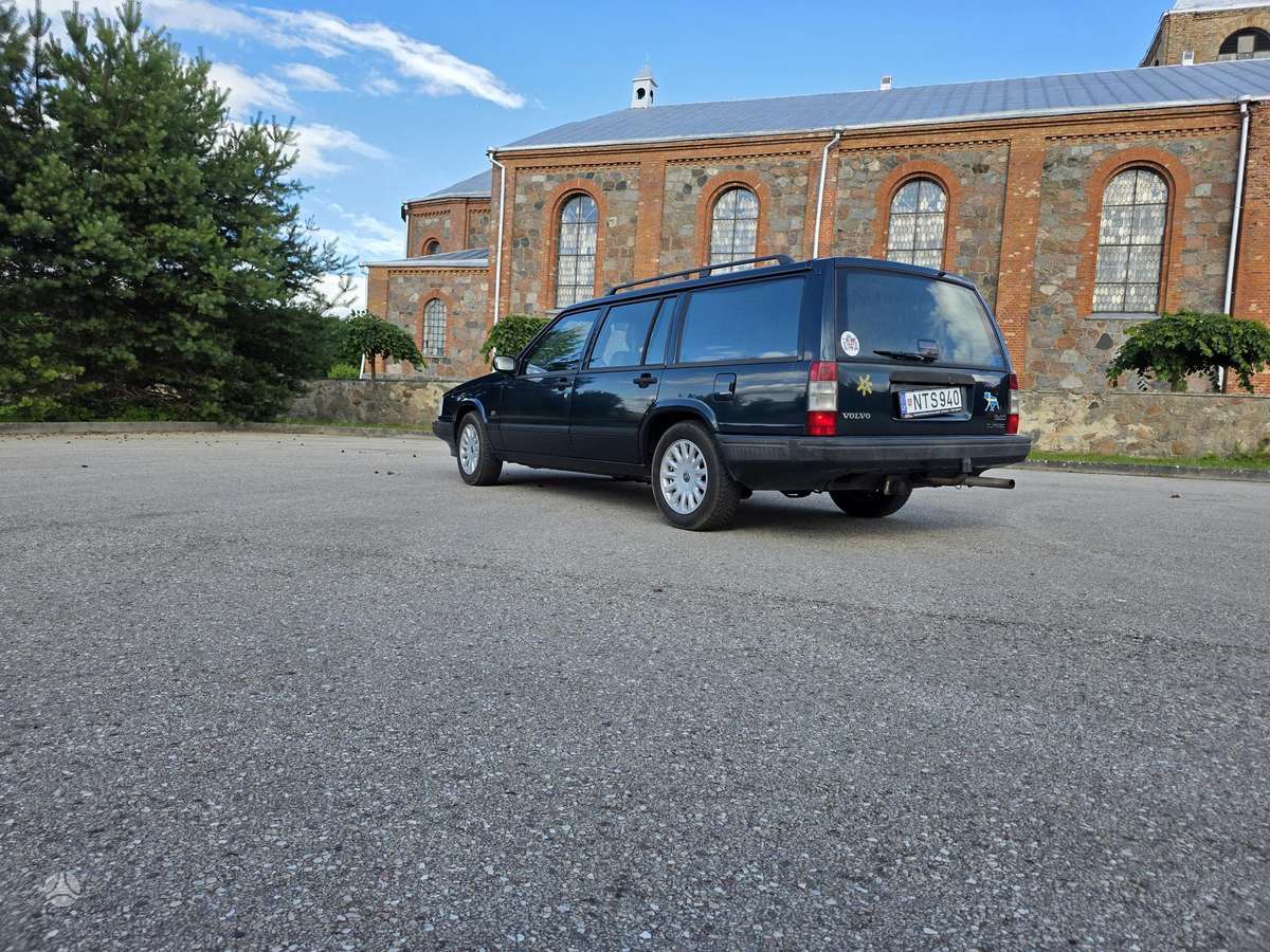 Volvo 940 - 7
