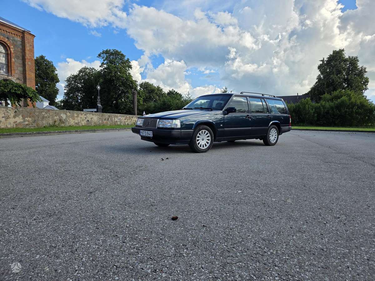 Volvo 940 - 4