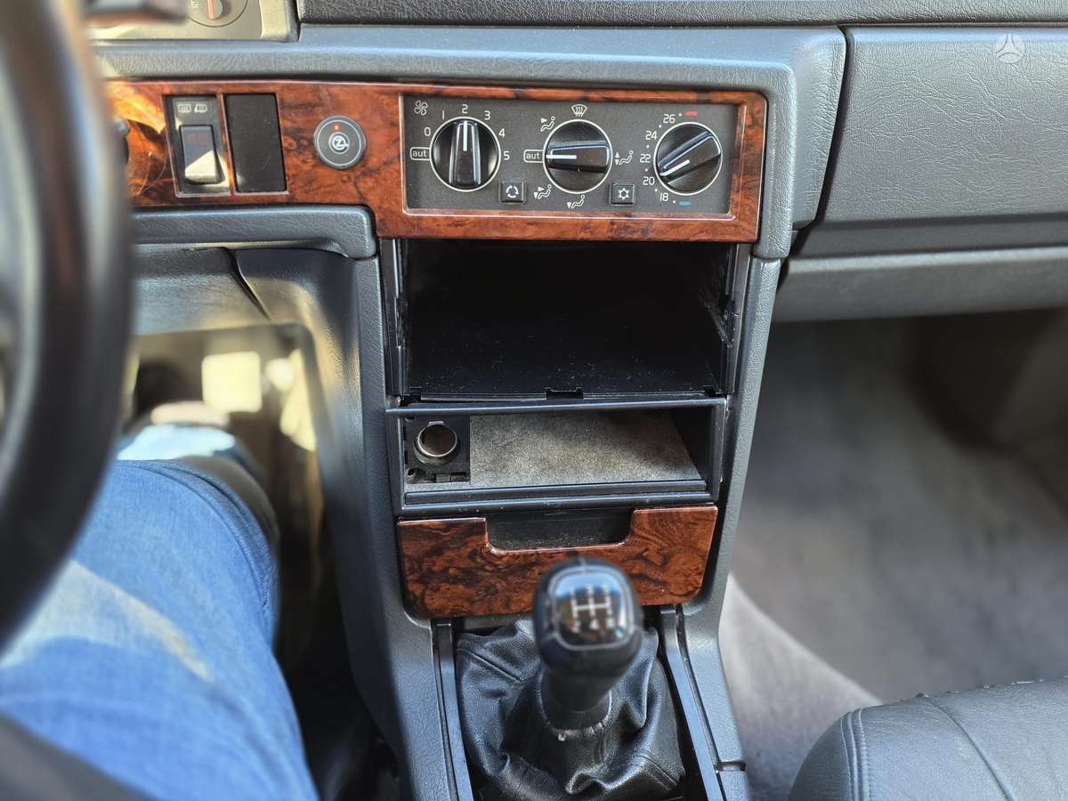 Volvo 940 - 11