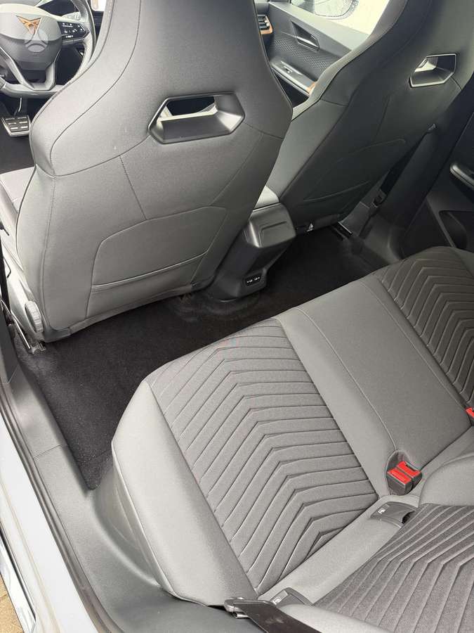 Cupra Born, 62 kWh, hatchback