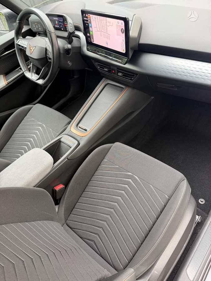 Cupra Born, 62 kWh, hatchback