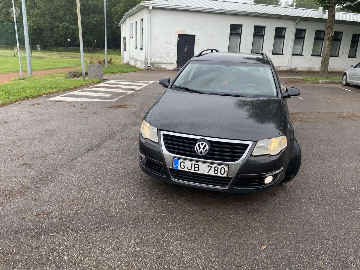 Volkswagen Passat - 3