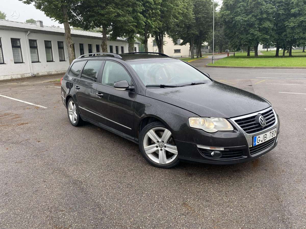 Volkswagen Passat - 4