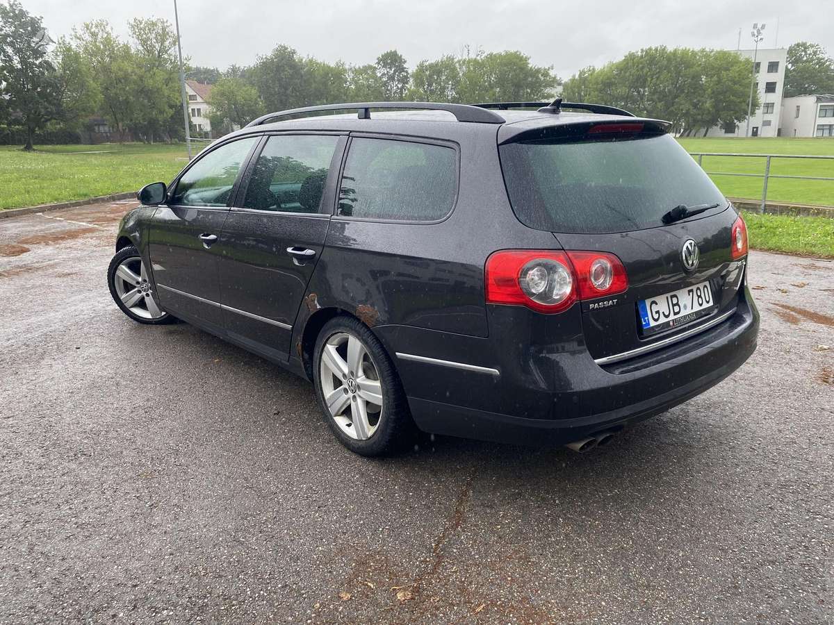Volkswagen Passat - 8