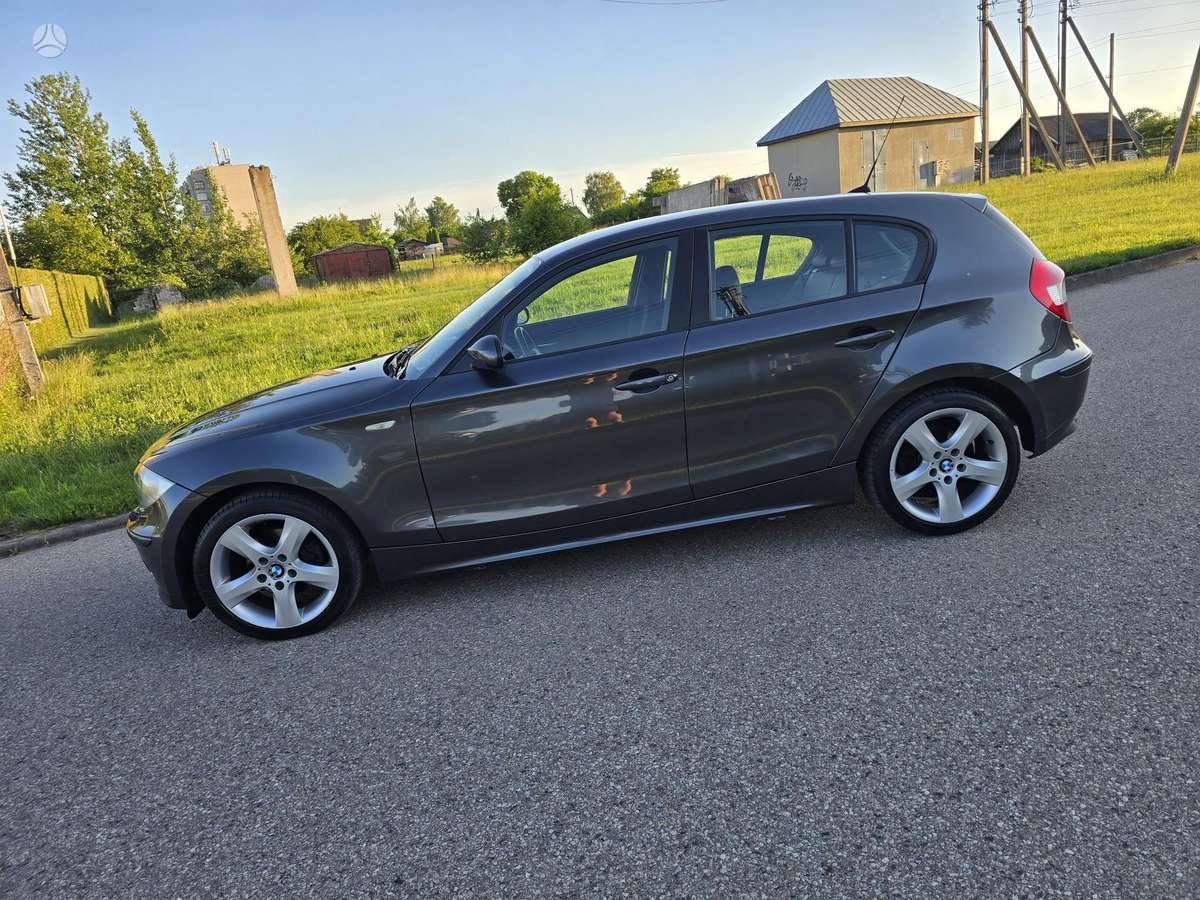 BMW 120, 2.0 l., Хэтчбек