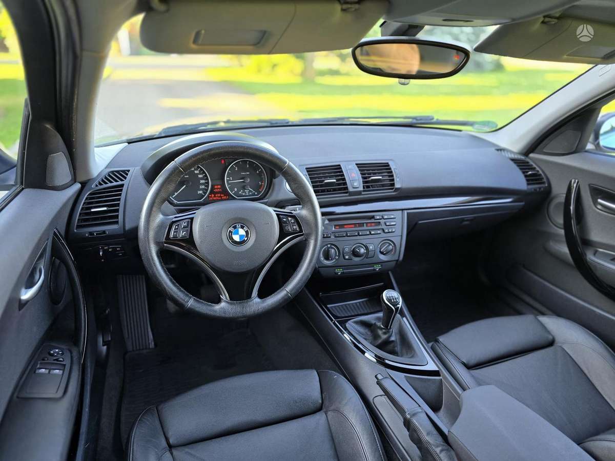 BMW 120, 2.0 l., Хэтчбек