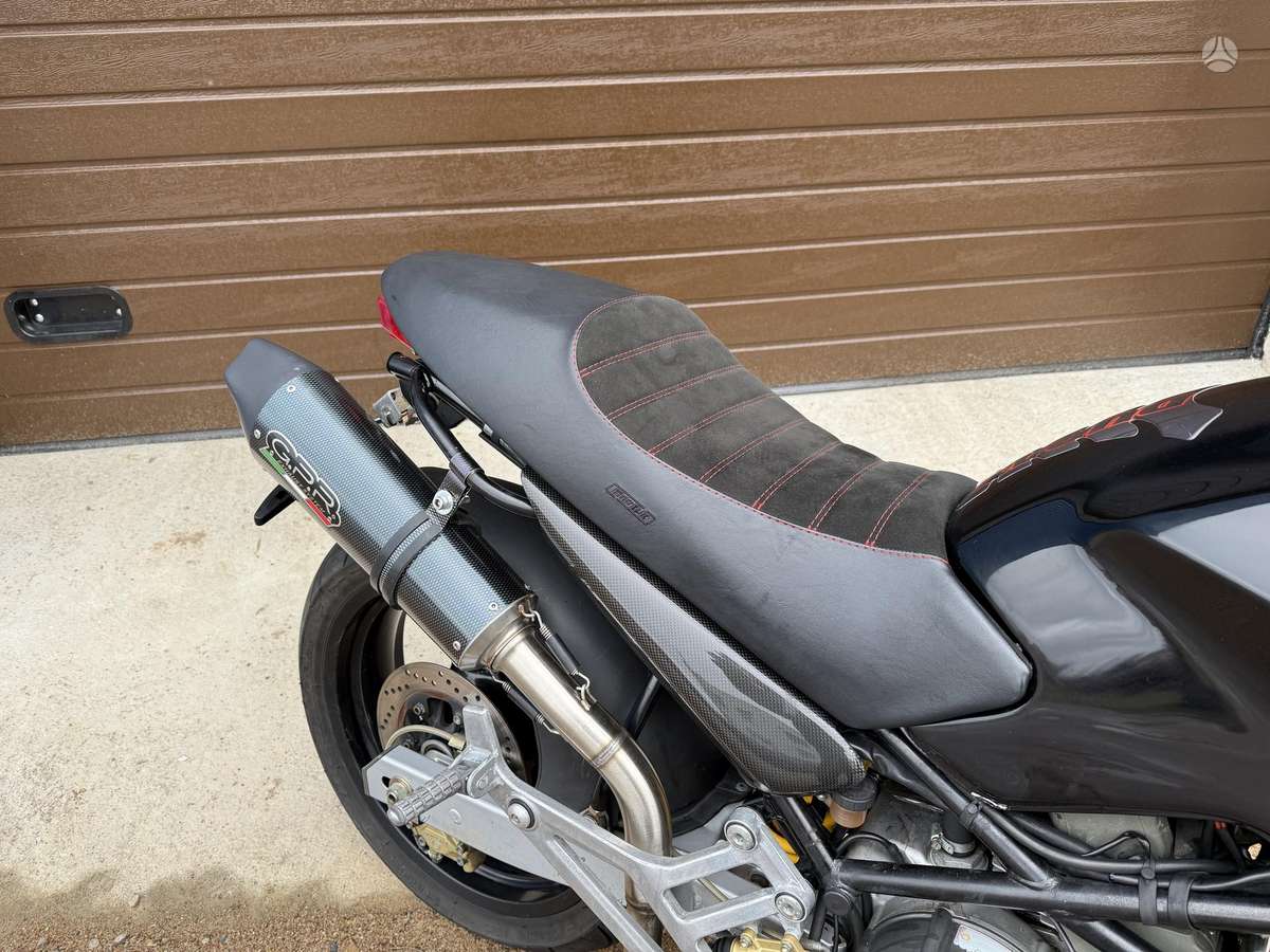 Ducati Monster 600cc, street / классические