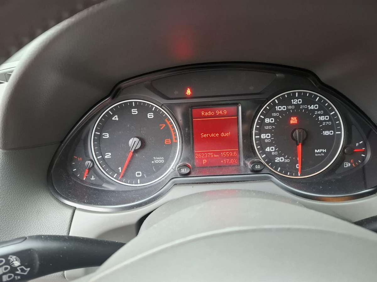 Audi Q5, 2.0 l., Внедорожник / Кроссовер