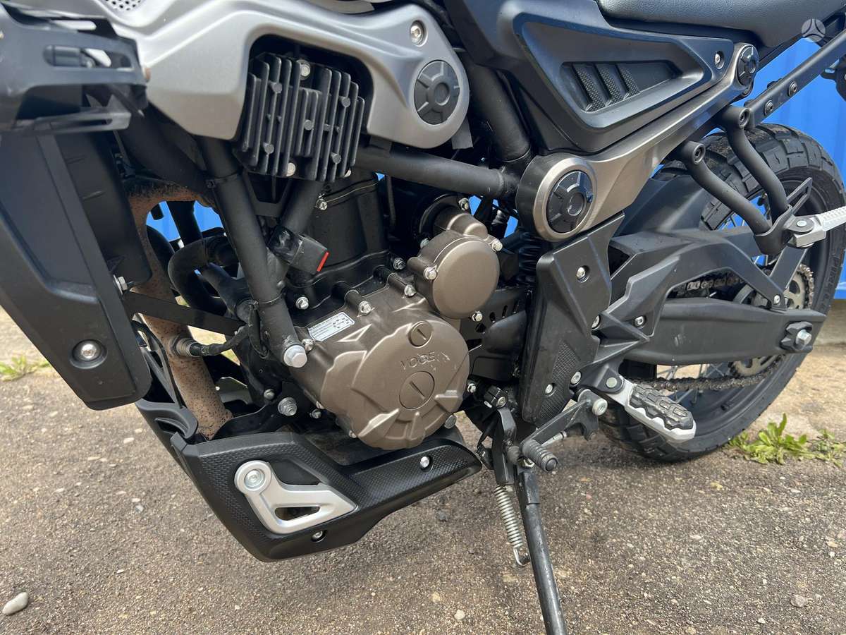VOGE 300 AC 300cc, street / classic