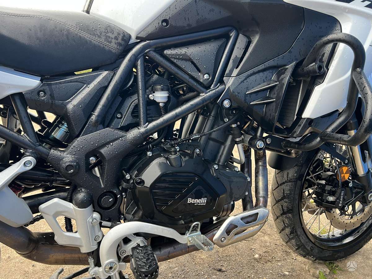 VOGE 300 AC 300cc, street / classic