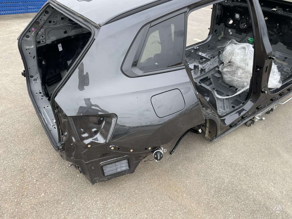 BMW X3 kėbulo dalys