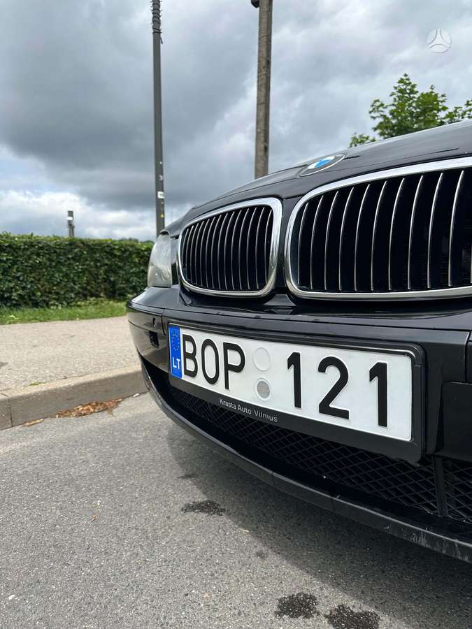 BMW 750, 4.8 l., Седан
