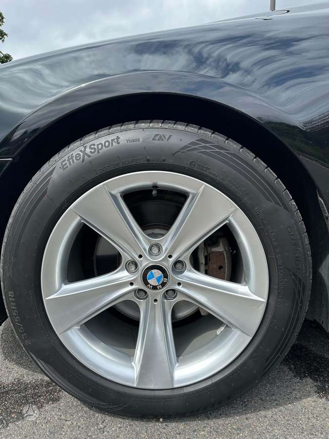 BMW 750, 4.8 l., Седан