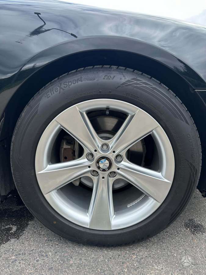 BMW 750, 4.8 l., Седан