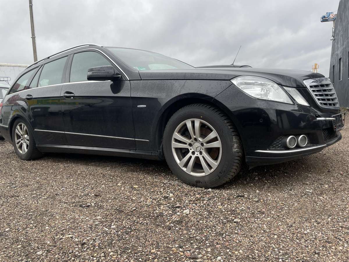 Mercedes-Benz E220, 2.1 l., Универсал