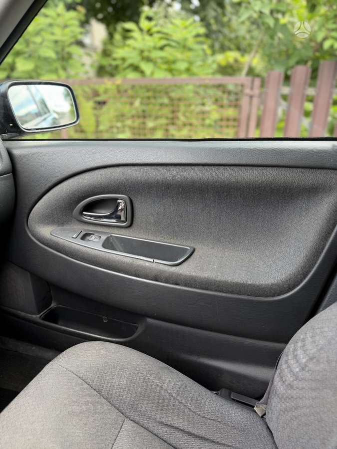 Volvo V40, 1.9 l., wagon