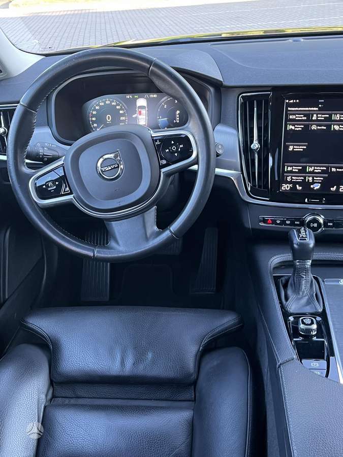 Volvo V90, 2.0 l., Универсал