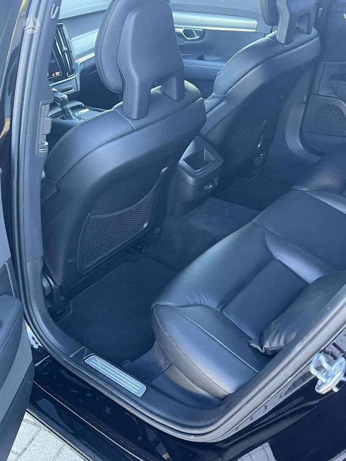 Volvo V90, 2.0 l., Универсал