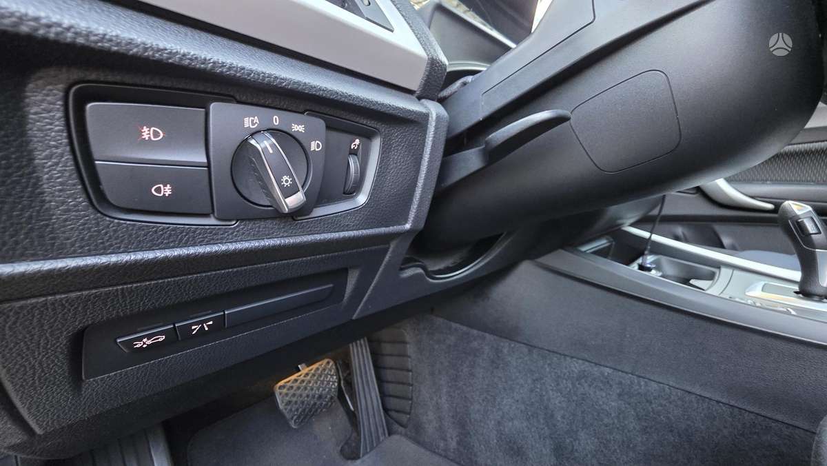 BMW 125, 2.0 l., hatchback
