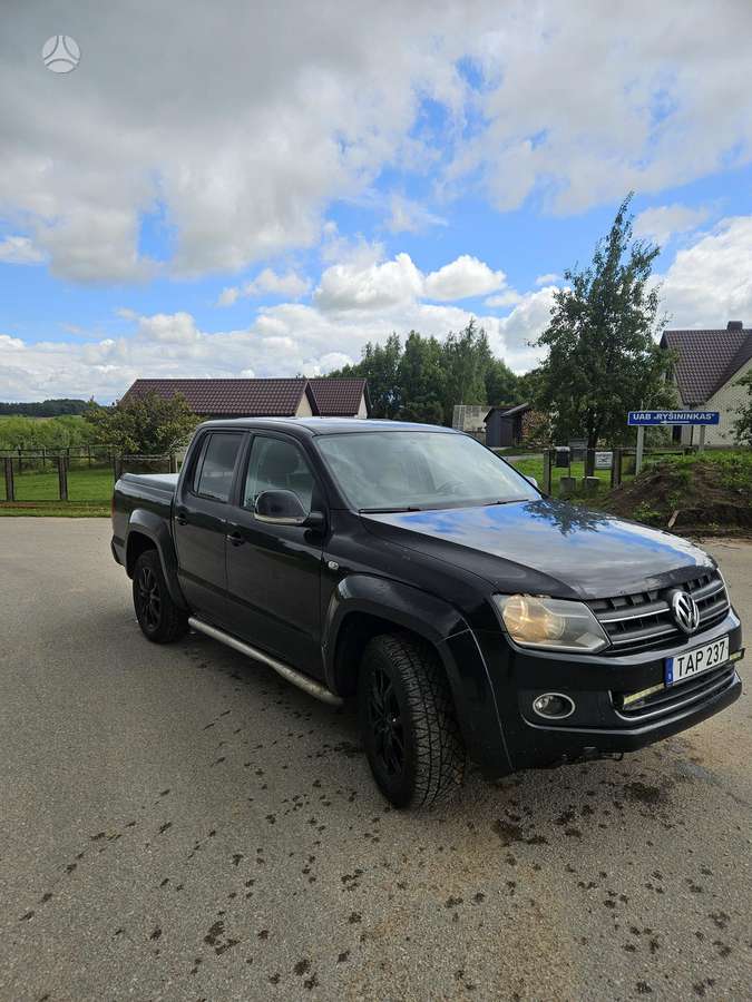 Volkswagen Amarok - 1