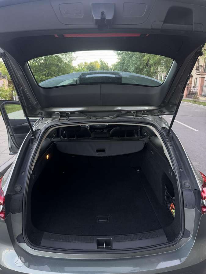 Opel Insignia, 2.0 l., Универсал