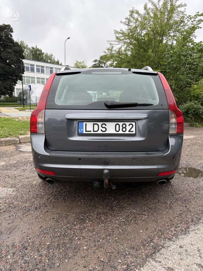 Volvo V50, universalas
