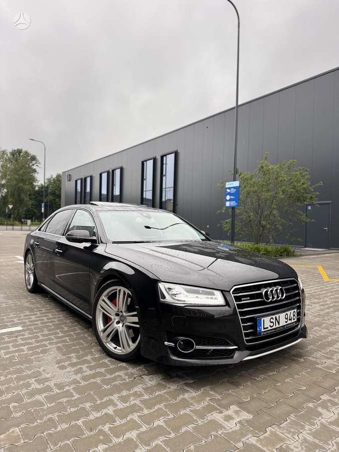 Audi A8 L, 3.0 l., Седан