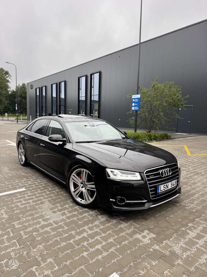 Audi A8 L, 3.0 l., Седан