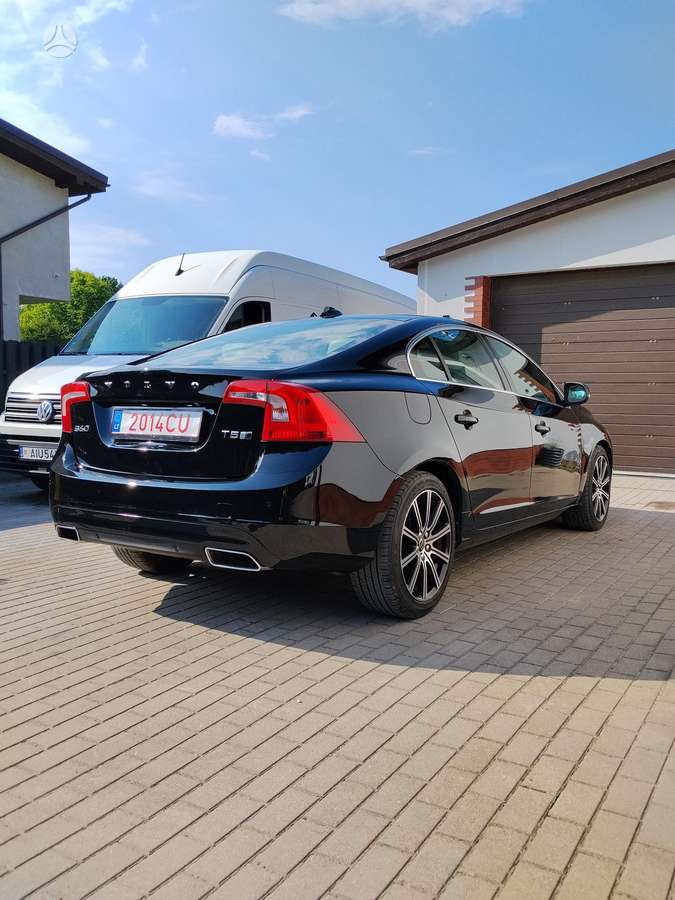 Volvo S60, 2.0 l., Седан