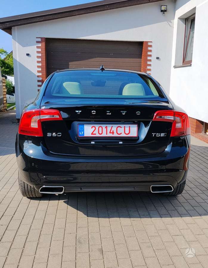 Volvo S60, 2.0 l., Седан