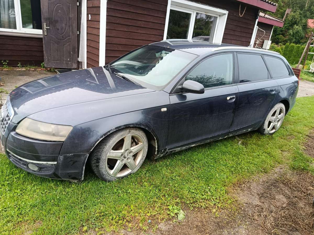 Audi A6 Variklis geras yra visos dalys