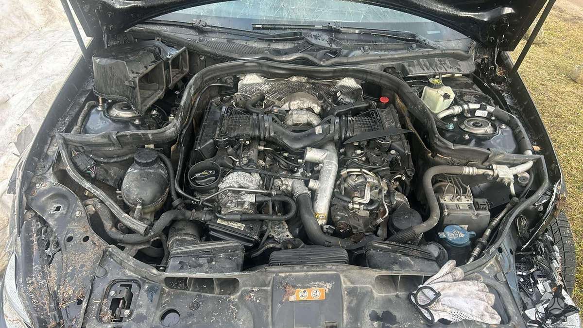Mercedes-Benz CLS350 по частям