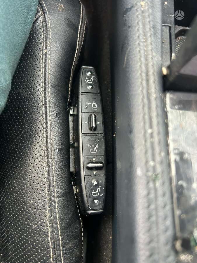Mercedes-Benz CLS350 по частям