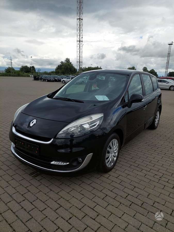 Renault Grand Scenic - 1
