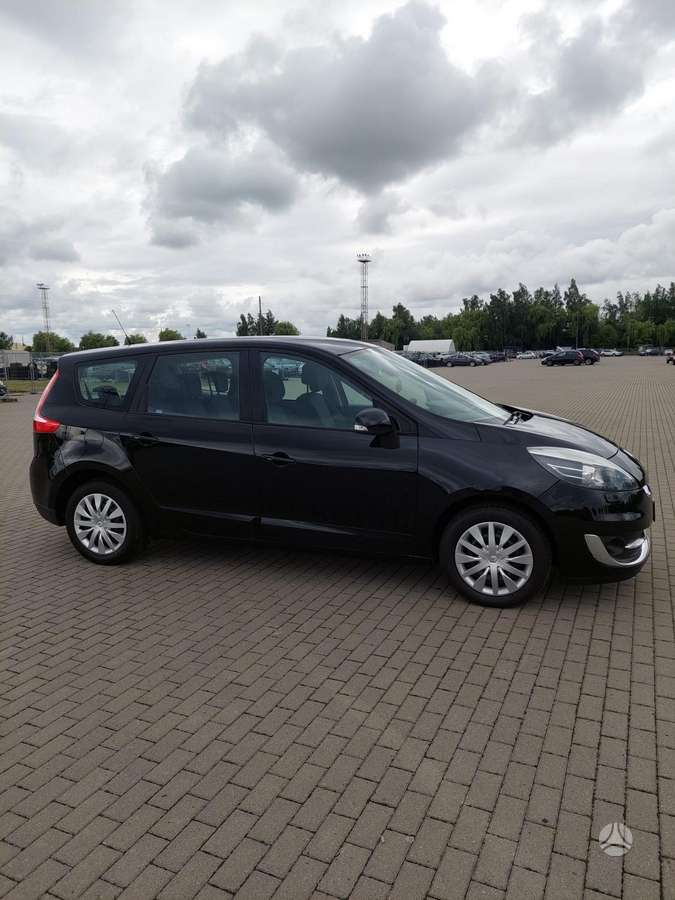 Renault Grand Scenic - 3