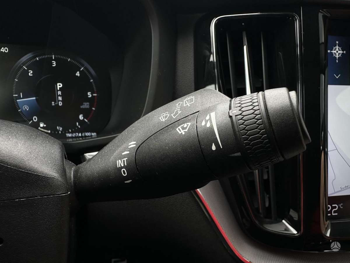 Volvo XC60 - 12