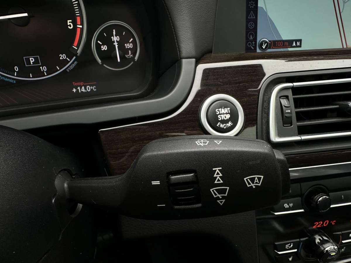 BMW 730, 3.0 l., Седан