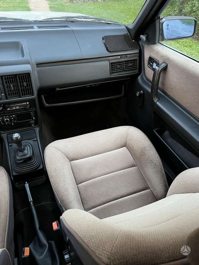 Audi 100, 2.2 l., Седан