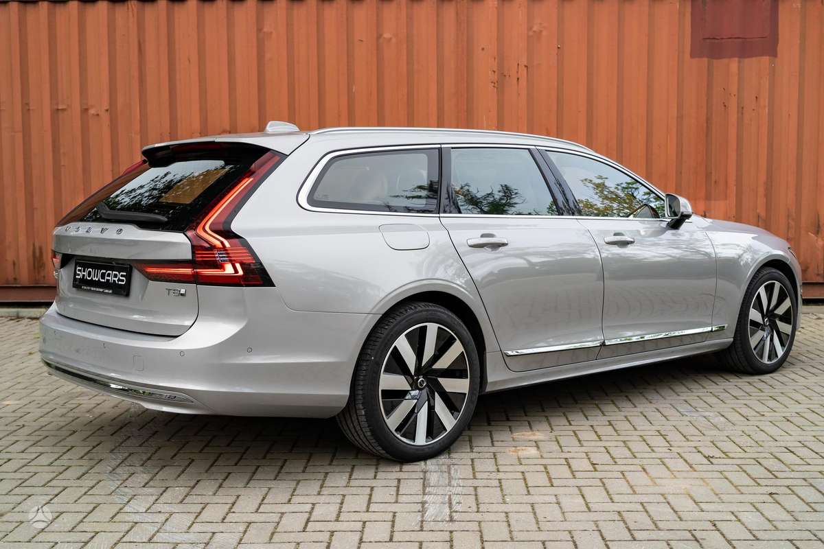 Volvo V90 - 4
