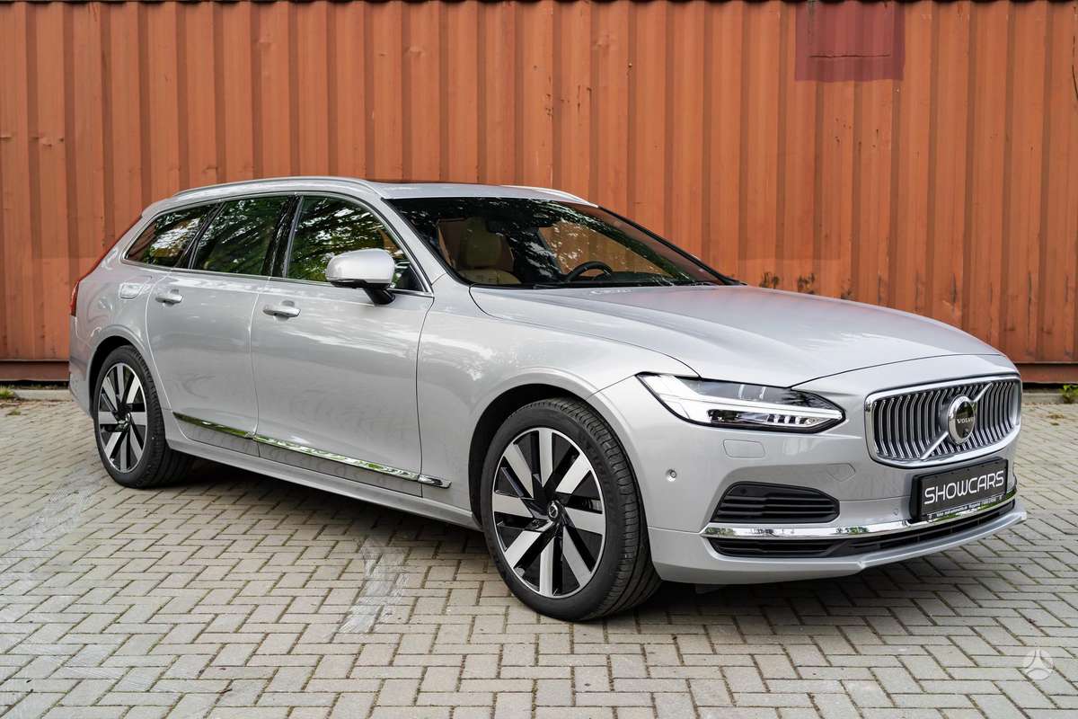 Volvo V90 - 2