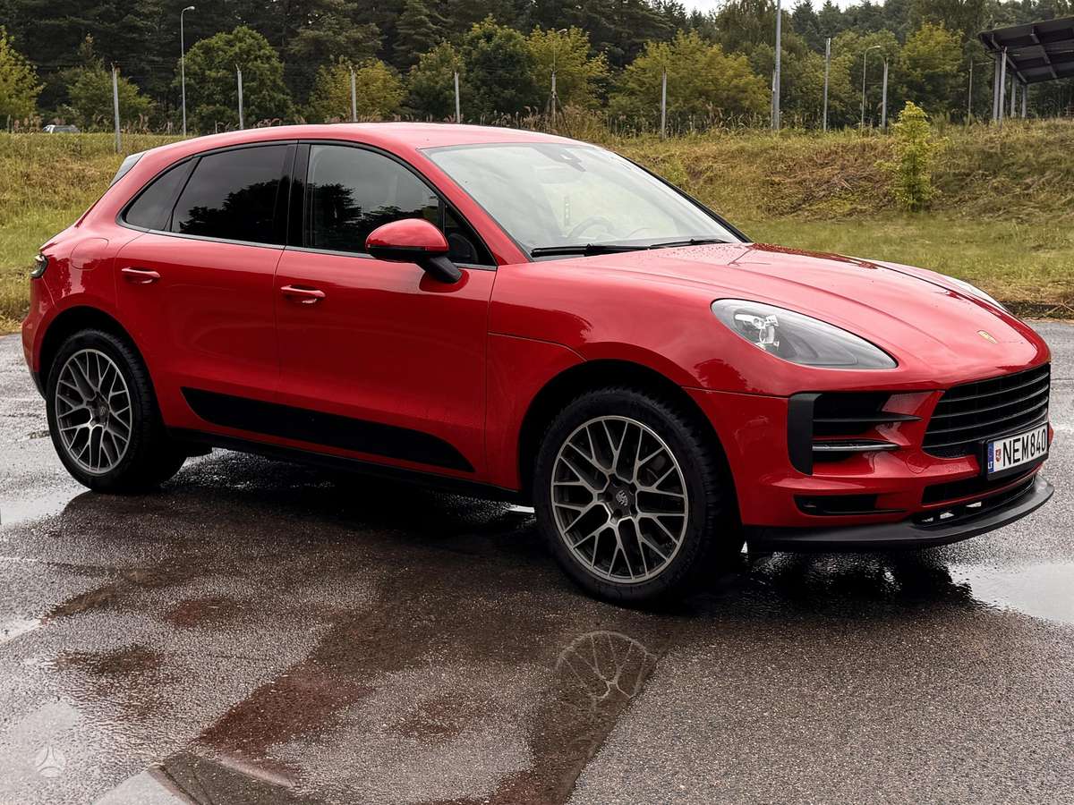Porsche Macan - 2