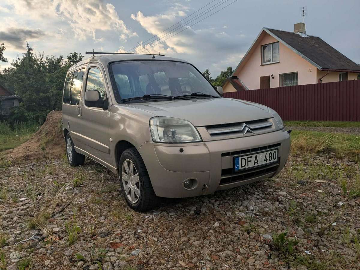 Citroen Berlingo, 1.6 l., Минивэн