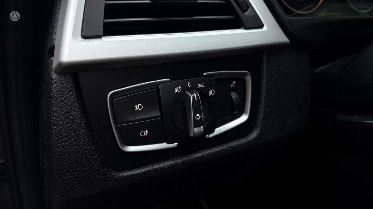 BMW 320, 2.0 l., universalas