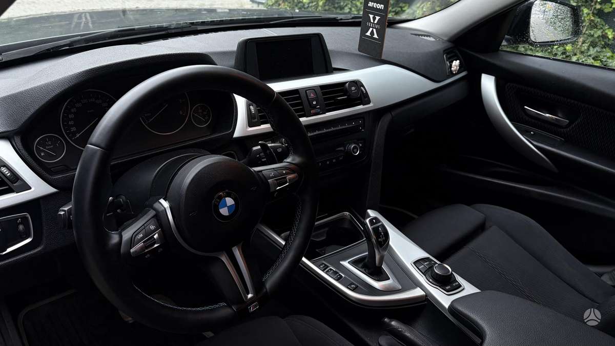 BMW 320, 2.0 l., universalas