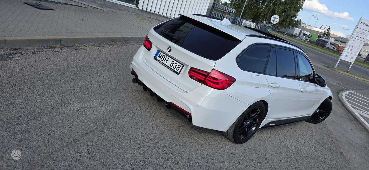 BMW 320, 2.0 l., wagon