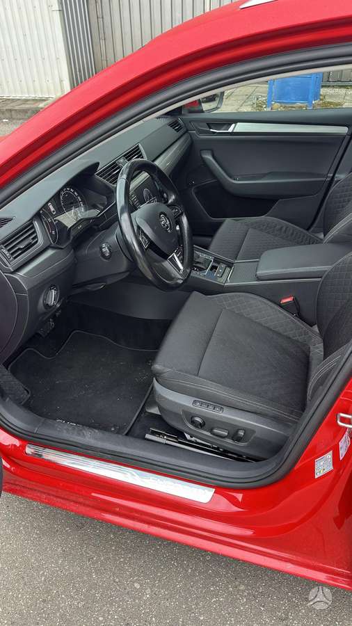 Skoda Superb, 2.0 l., universalas