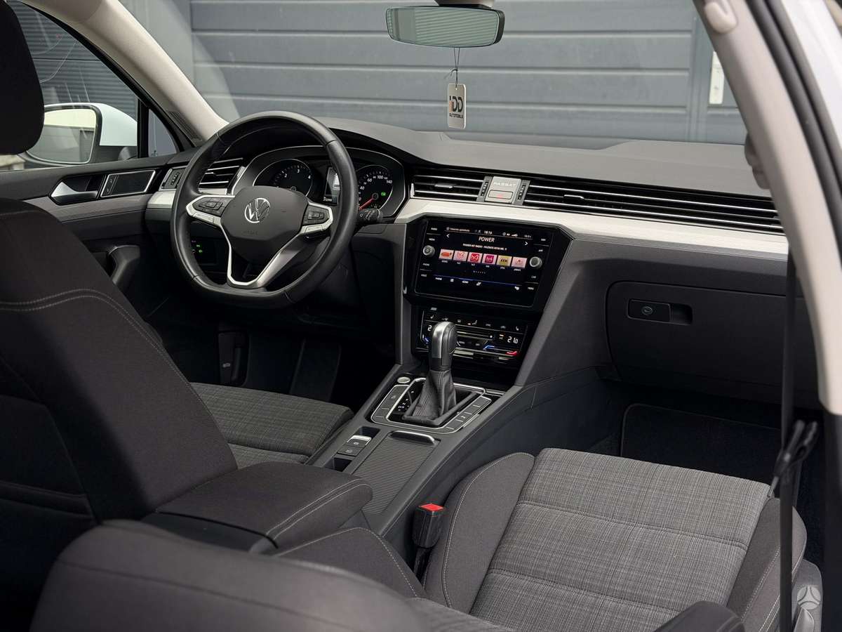 Volkswagen Passat, 2.0 l., Универсал
