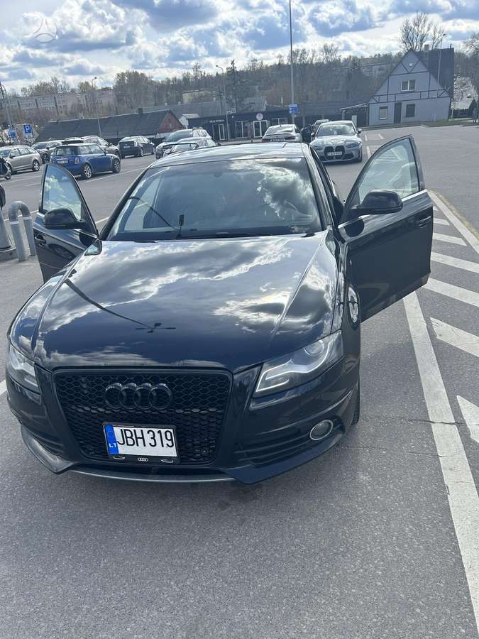 Audi A4, 2.7 l., Седан