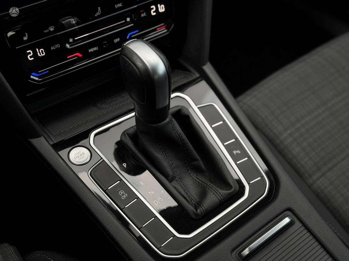 Volkswagen Passat, 2.0 l., Универсал