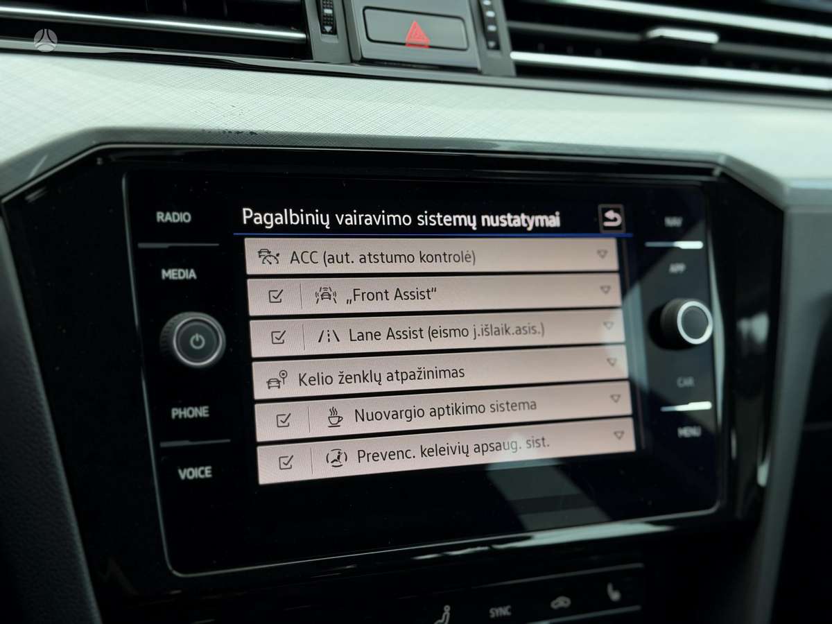 Volkswagen Passat, 2.0 l., Универсал